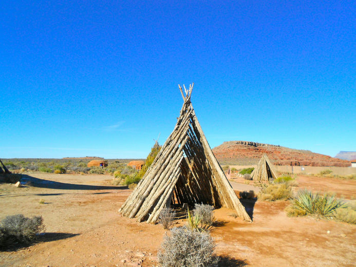США музей индейских жилищ отзыв о поездке (Native American Village)