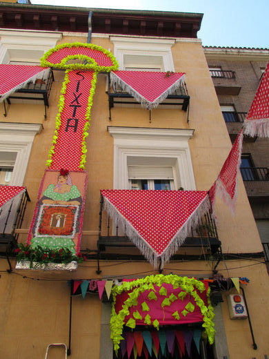 Испания праздник Вербена Вирхэн дэ ля Палома (Дева-Голубка)